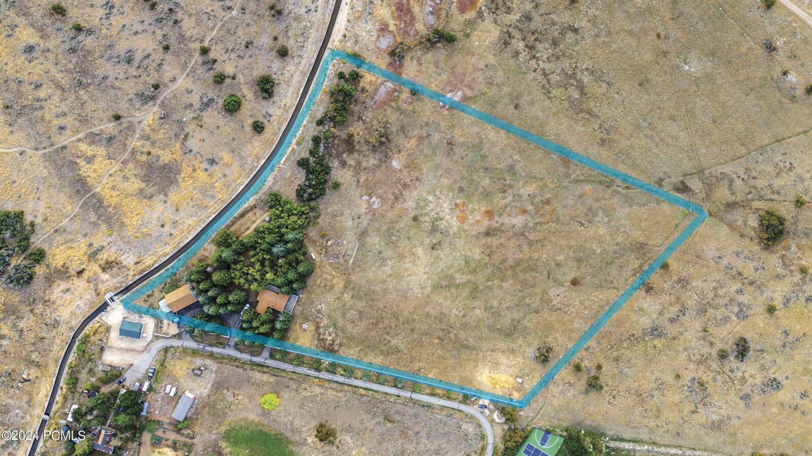 Property Photo:  110 W Moulton Lane  UT 84032 