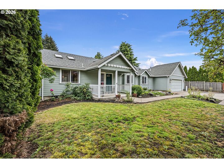 Property Photo:  1161 Molly Ln  OR 97404 