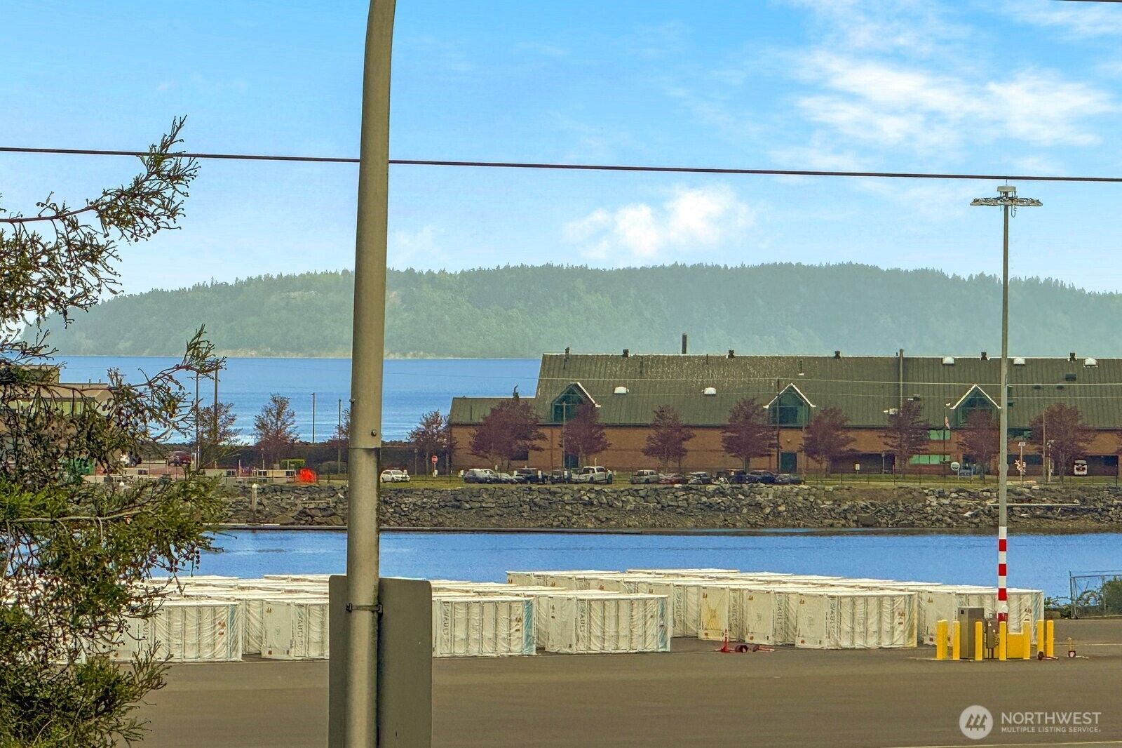 Property Photo:  2609 W Marine View Drive 2  WA 98201 