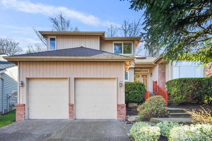 Property Photo:  8218  126th Place SE  WA 98056 