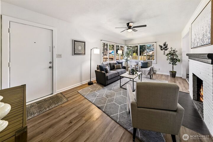 Property Photo:  2609 NE 145th Street  WA 98155 