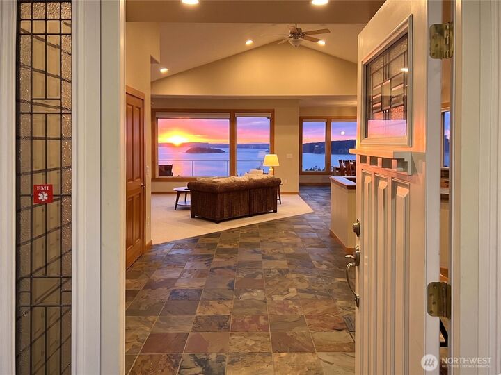 Property Photo:  1081  Morgan Way  WA 98282 