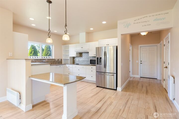 Property Photo:  163  Mariners Drive  WA 98382 