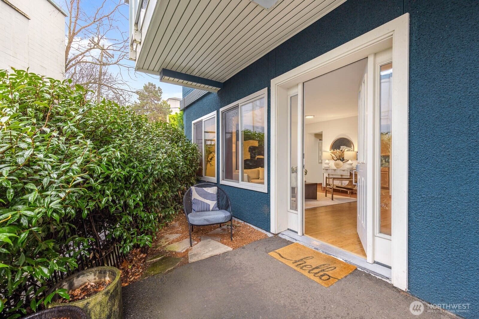 Property Photo: 1730 Taylor Avenue N 109 WA 98109