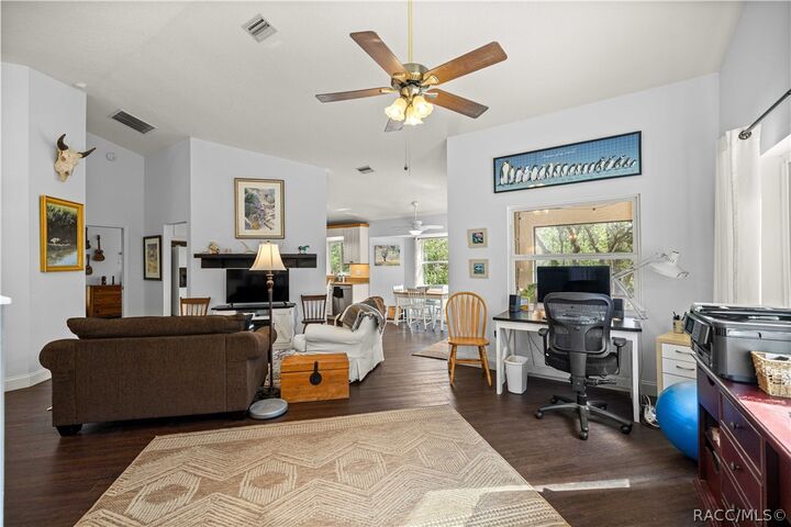 Property Photo:  5101 N Wayne Drive  FL 34465 
