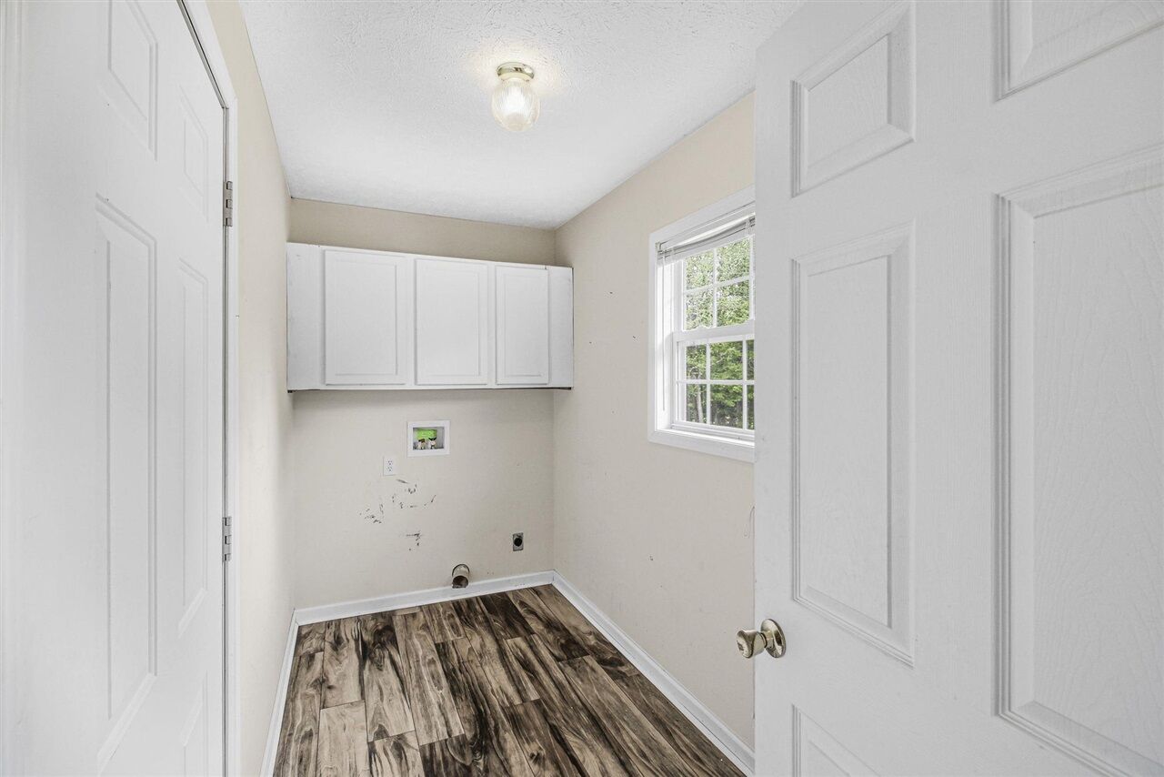 Property Photo:  155 Chase Way  KY 42141 