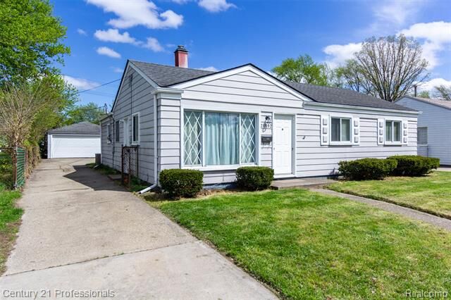 Property Photo:  21892 Ehlert Avenue  MI 48089 