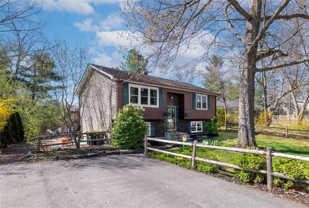 Property Photo:  48 Indian Run Trail  RI 02917 