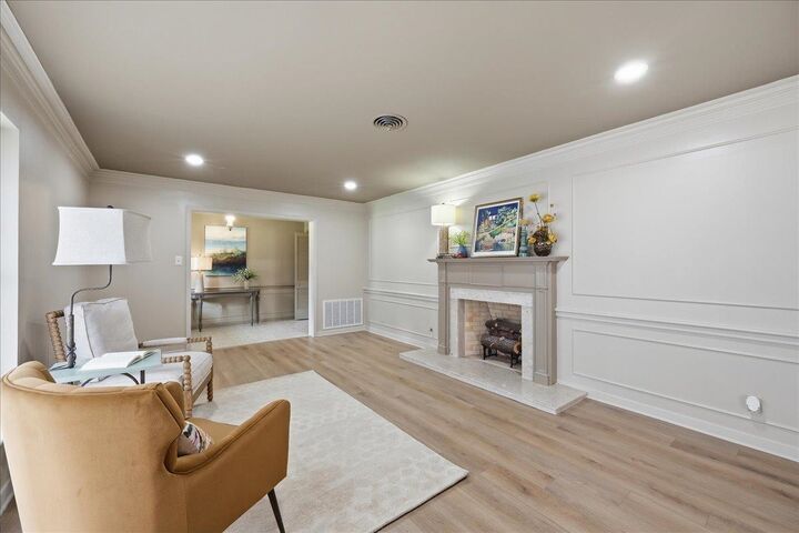 Property Photo:  2127 Treemont Ln  TX 77630 