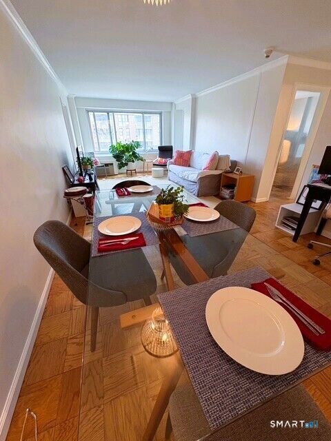 Property Photo:  100 York Street 7E  CT 06511 