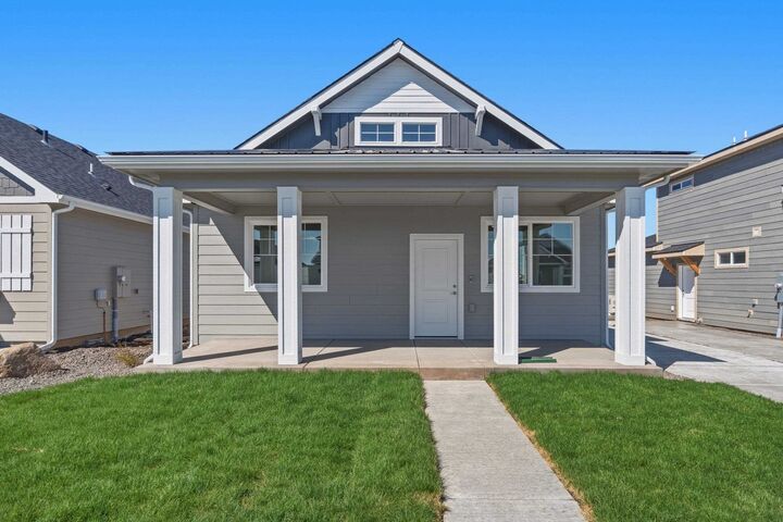 Property Photo:  68 S Treeline St  WA 99001 