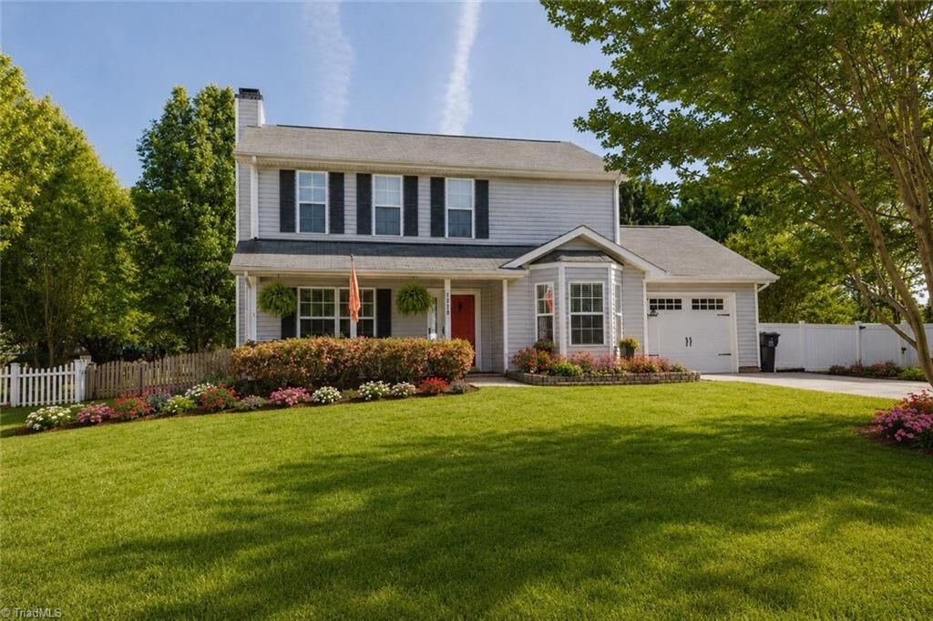 Property Photo:  1270 Birch Hill Drive  NC 27284 