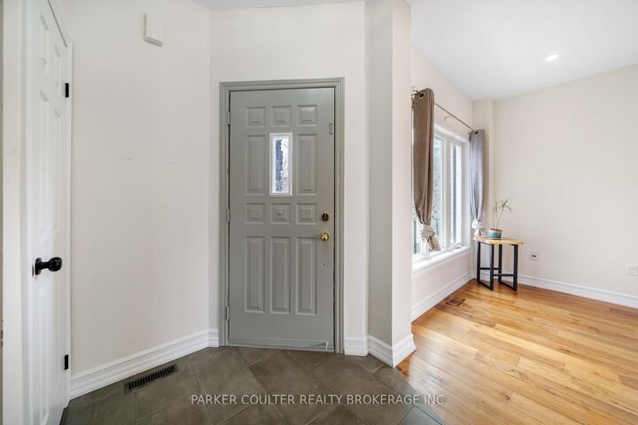 Property Photo: 151 Raymond Crescent ON L4N 0V7