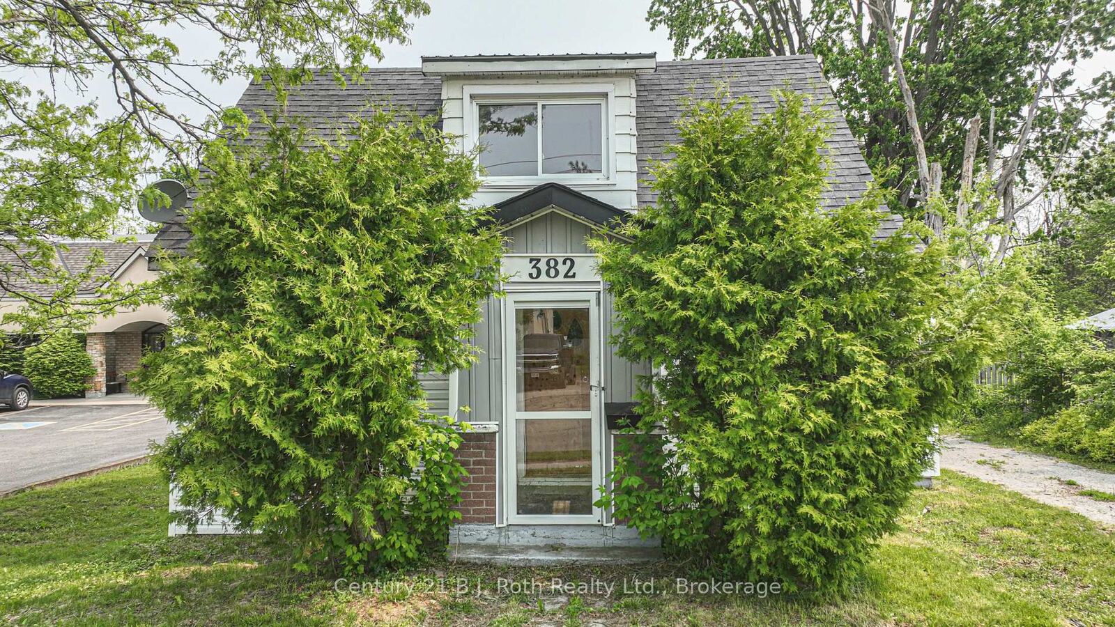 Property Photo:  382 West Street N  ON L3V 5E6 