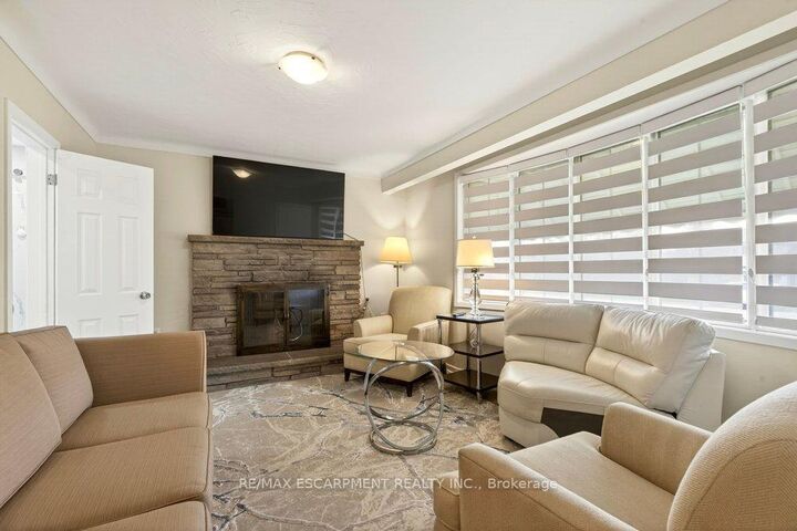Property Photo: 20 St. Charles Drive ON L2V 2W4
