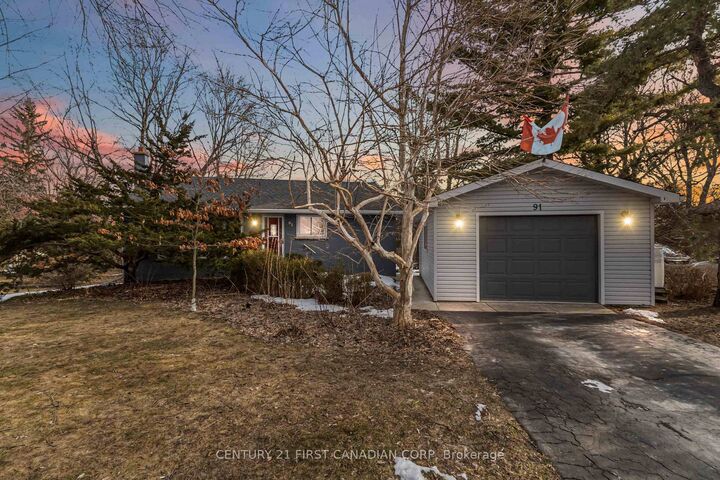 Property Photo: 91 Biscay Road ON N6H 3K8