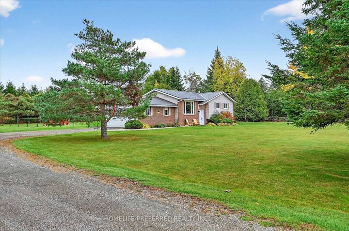 Property Photo: 530 Centreline Road ON K9V 4R5