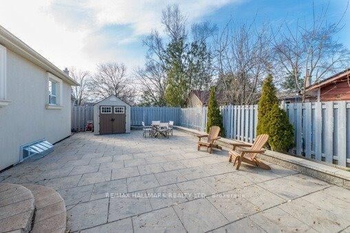 Property Photo: 415 Marybay Crescent ON L4C 2X5