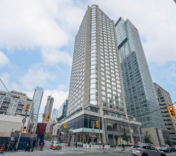 155 Yorkville Avenue 2917 — photo 1
