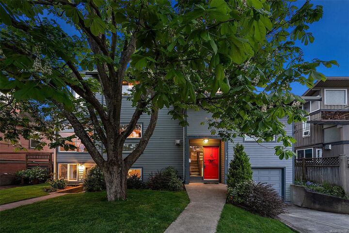 248 Richmond Ave — photo 1
