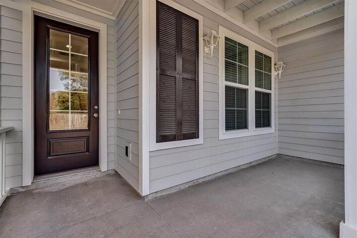 Property Photo:  424 8th  FL 32034 
