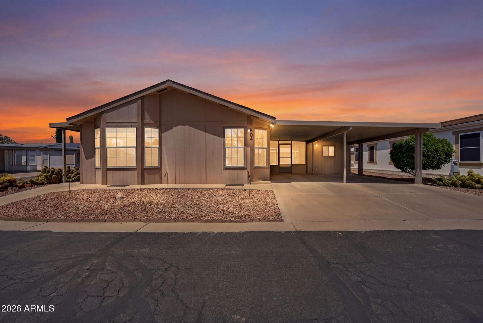 Property Photo: 804 E Tee Street AZ 85140