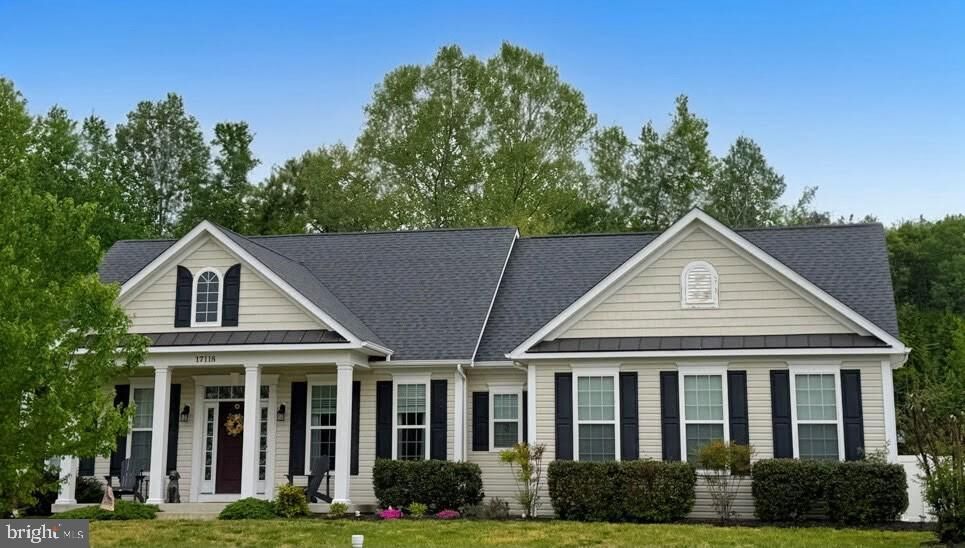 Property Photo:  17118 Sweetwater Court  MD 20637 
