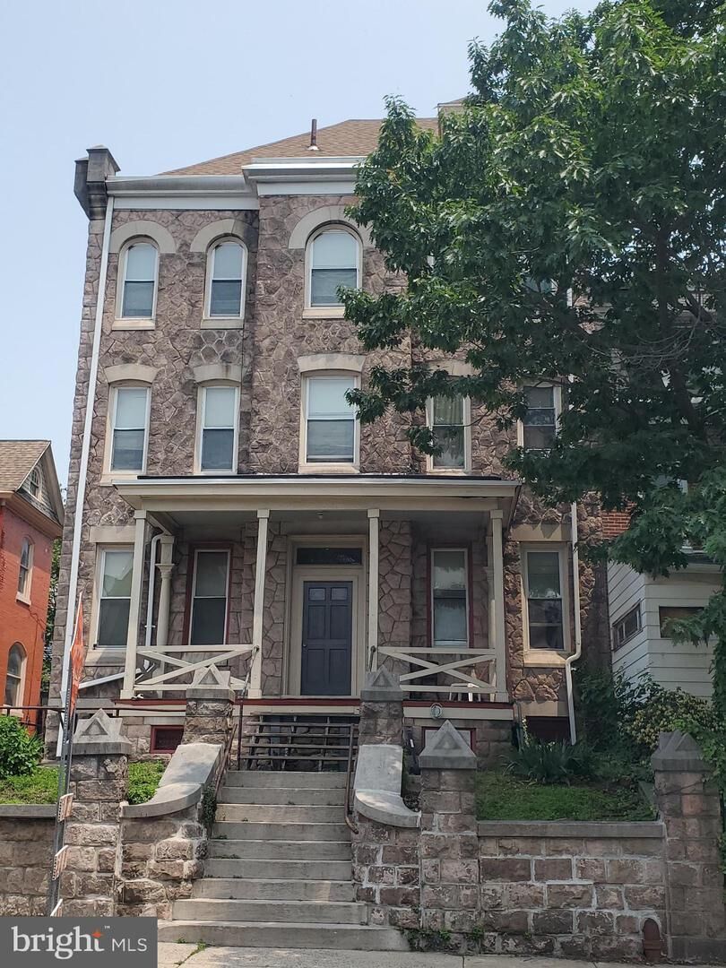 Property Photo:  1335 Perkiomen Avenue 7  PA 19602 