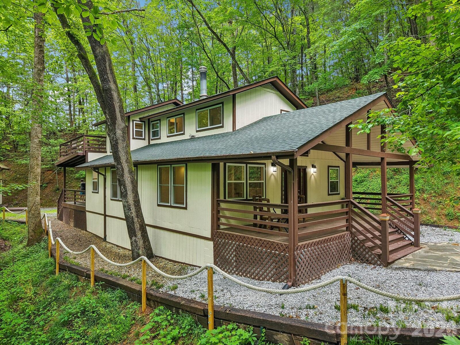 Property Photo:  291 Dills Road  NC 28713 