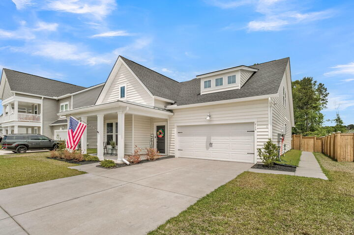 Property Photo:  115 Tuscan Sun Street  SC 29485 