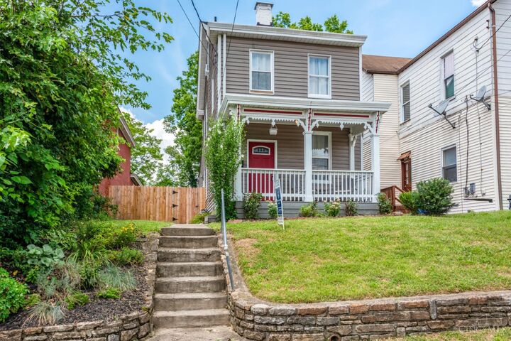 Property Photo:  4211 Kirby Ave  OH 45223 