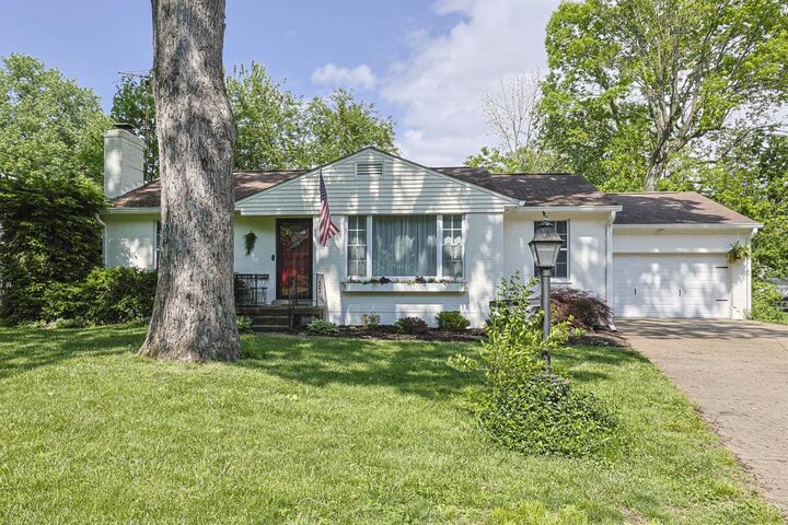 Property Photo:  1530 Maple Avenue  OH 45215 