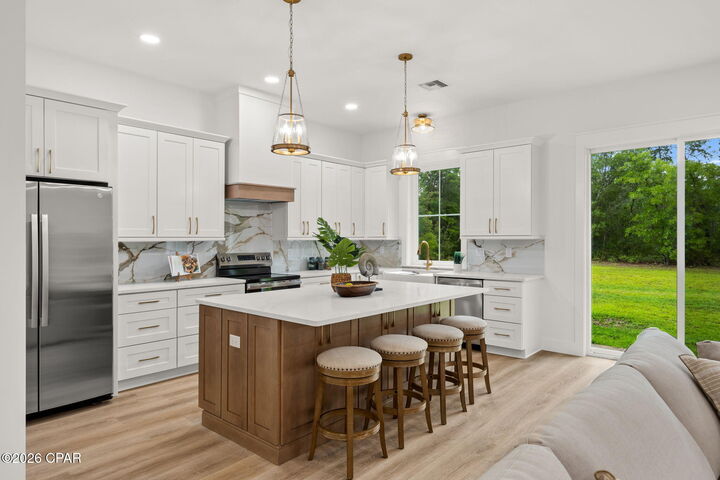 Property Photo: 114 Lake Merial Trail FL 32409