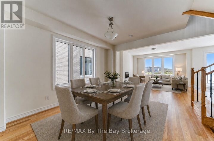 Property Photo:  61 Rosanne Circle  ON L9Z 0M8 