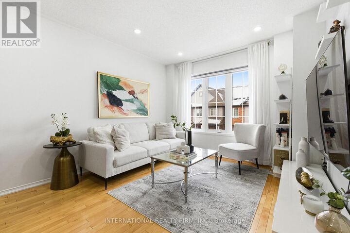 Property Photo: 35 Ventura Lane ON L1T 0C4