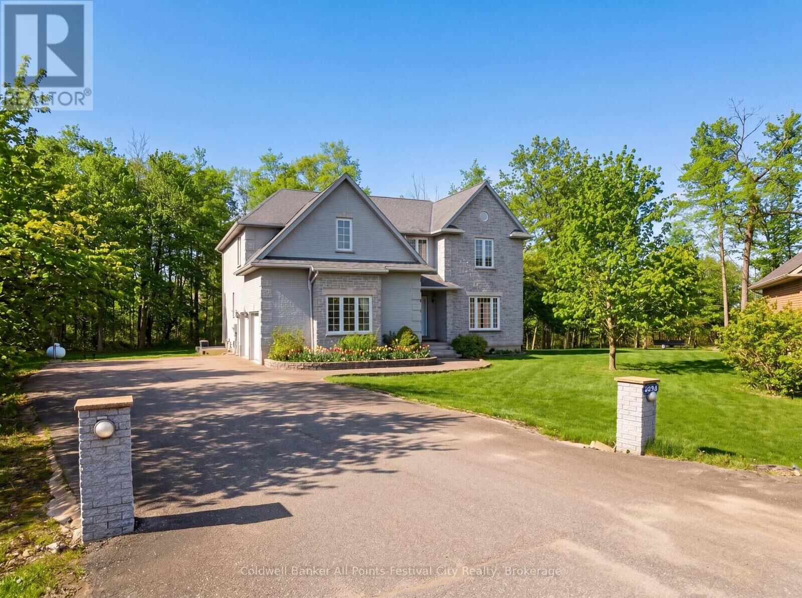 Property Photo: 81164 Pfrimmer Road ON N7A 3Y1
