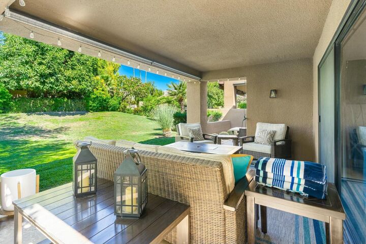Property Photo:  73280 Rosewood Court  CA 92260 