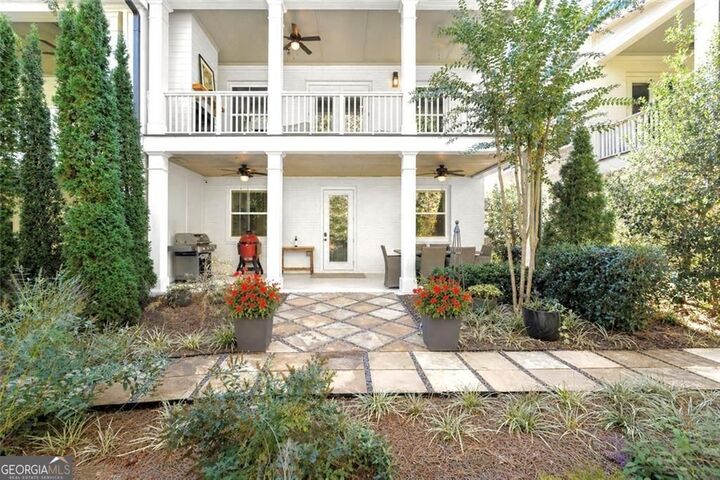 Property Photo: 340 Banbury Crossing GA 30009