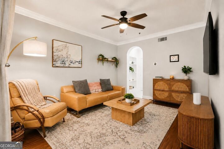 Property Photo: 3777 Peachtree Road NE 1105 GA 30319