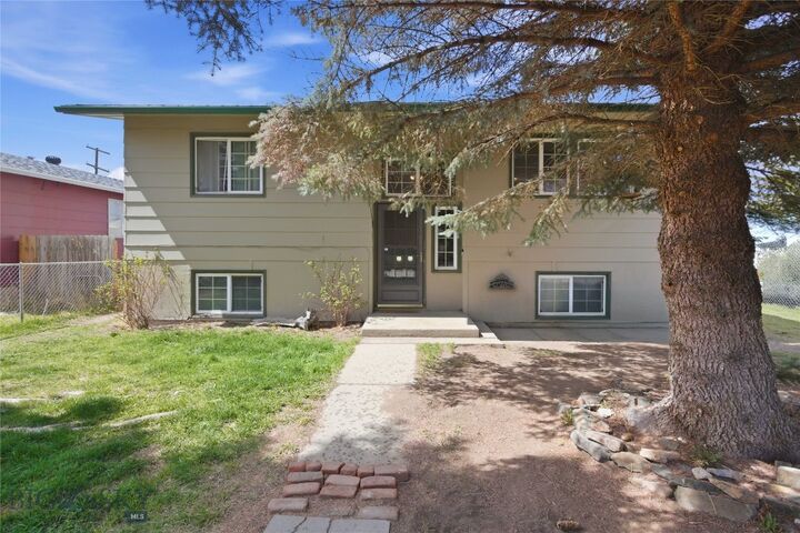 Property Photo:  1901 Lafayette  MT 59701 