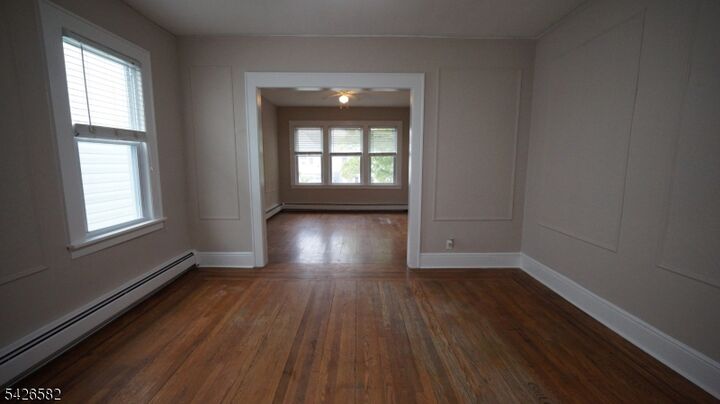 Property Photo:  99 N 15th St 2R  NJ 07003 