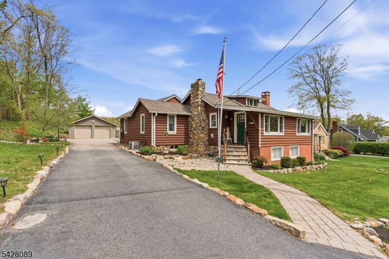 Property Photo:  52 Cascade Way  NJ 07405 
