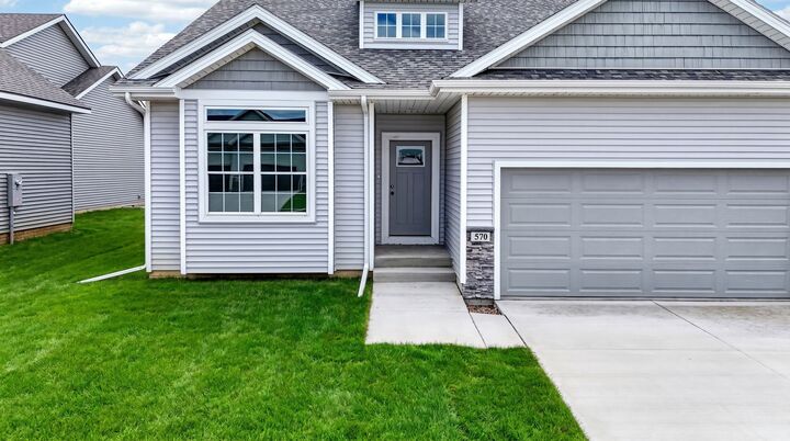 Property Photo:  570 SE Hollow Court  IA 50265 
