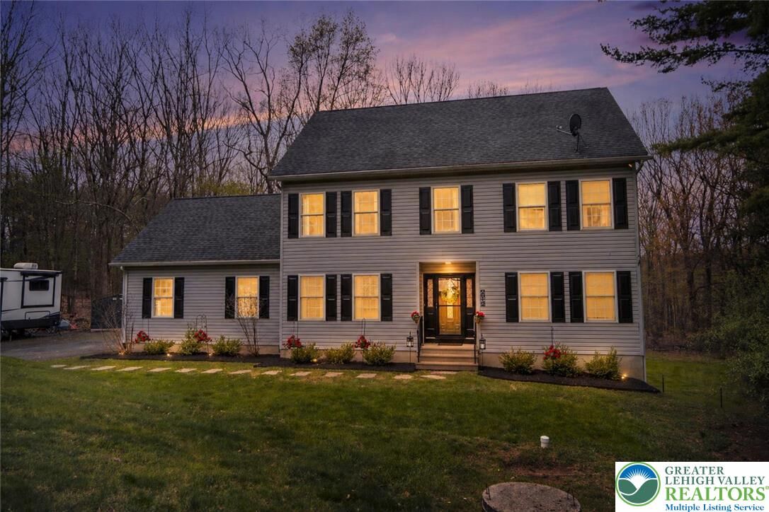 Property Photo:  2512 Valley View Acres Road  PA 18360 