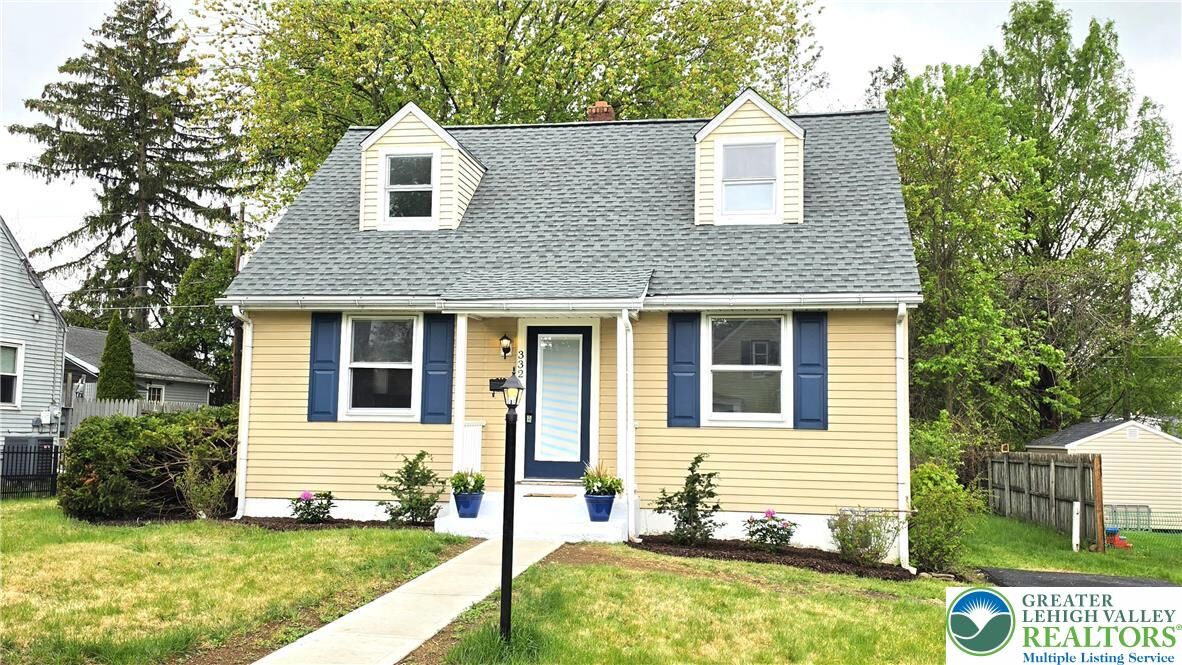Property Photo:  332 Cedar Road  PA 18055 