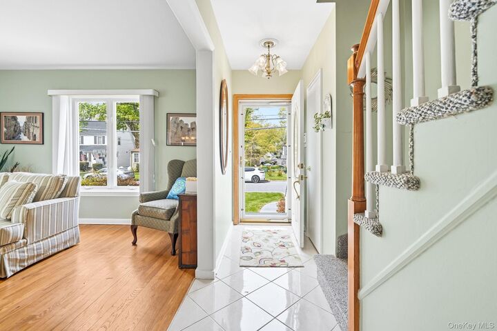 Property Photo:  95 Smith Avenue  NY 10605 