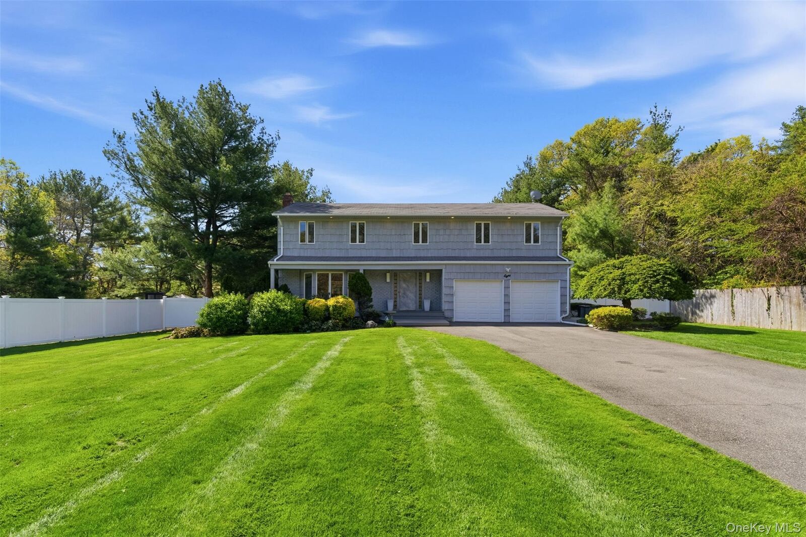 Property Photo:  8 Given Lane  NY 11731 