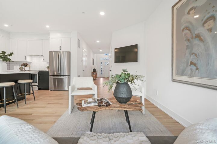 Property Photo:  2040 Crompond Road 21  NY 10598 
