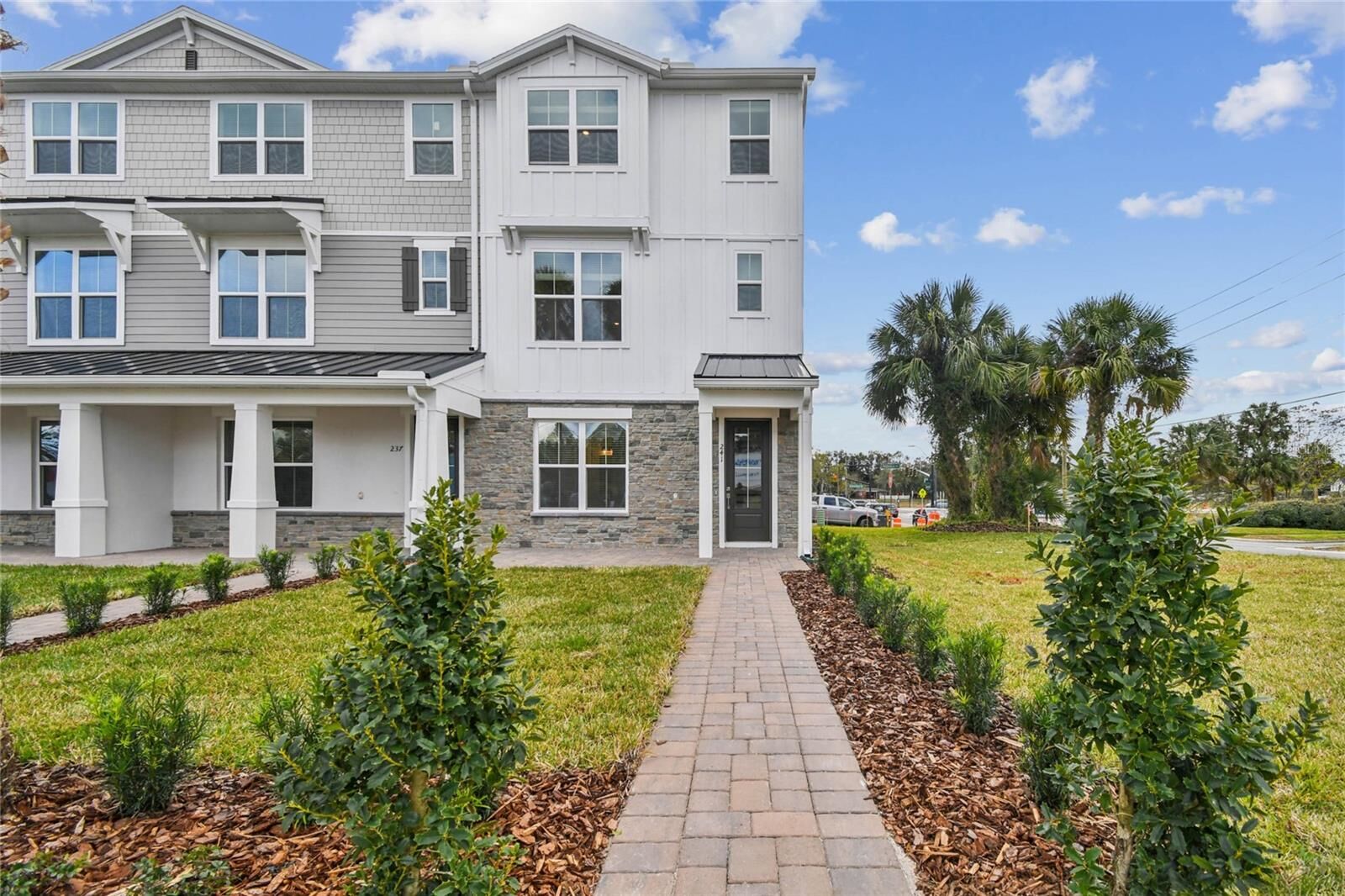 Property Photo:  241 Pasquala Way 13  FL 32765 