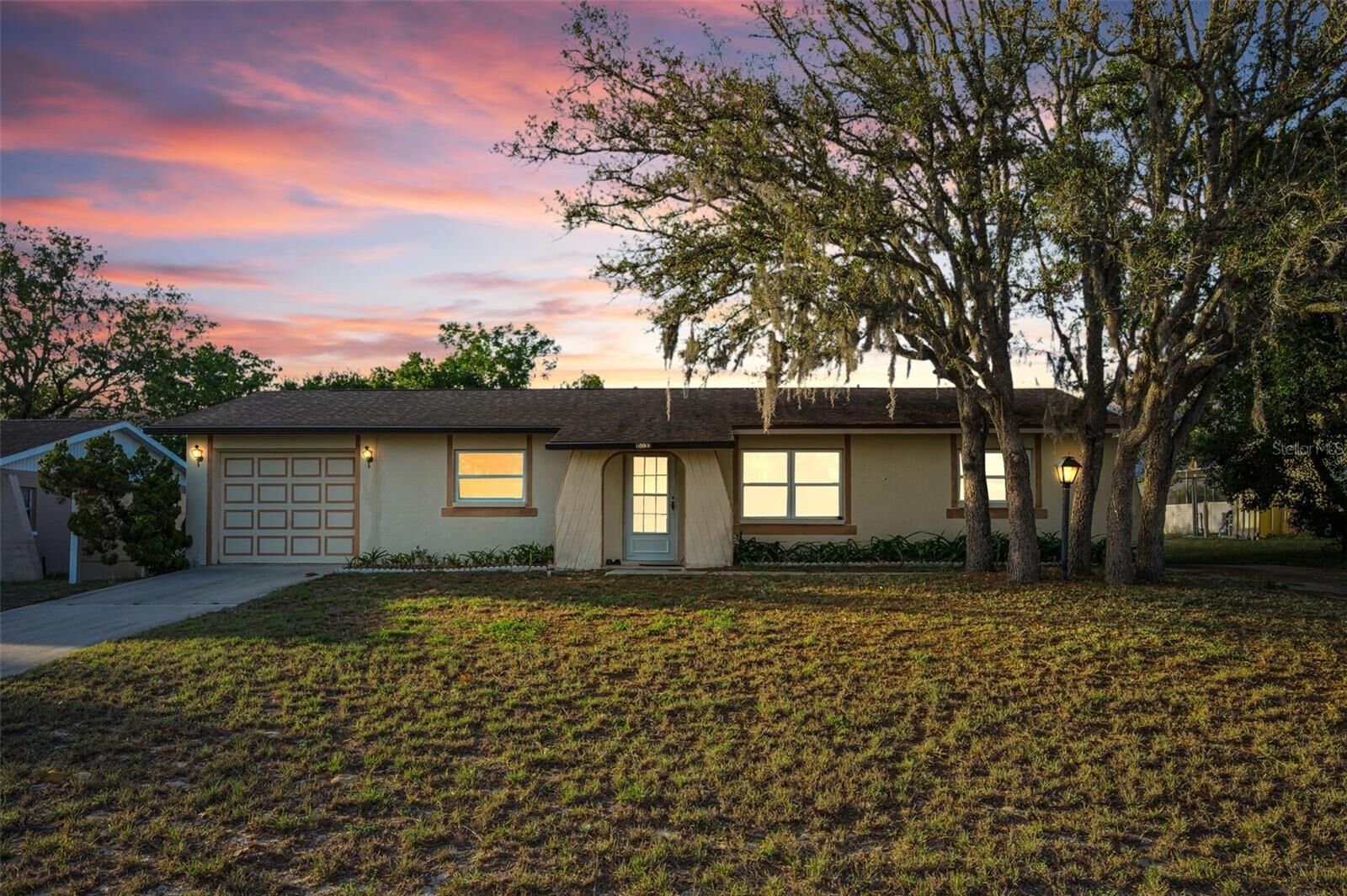 Property Photo:  11031 Heathwood Avenue  FL 34608 